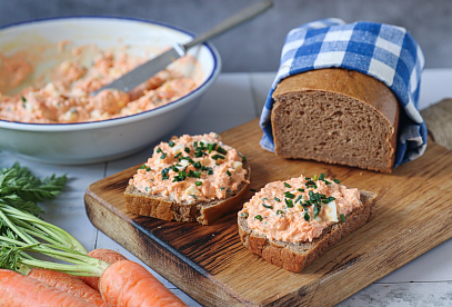 Carrot and Egg Spread with Quark