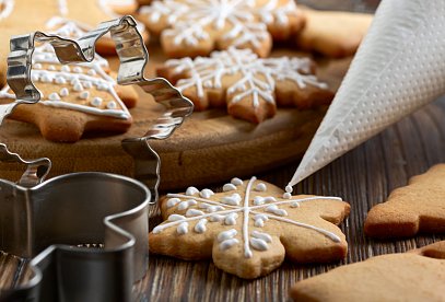 Classic Gingerbread Icing