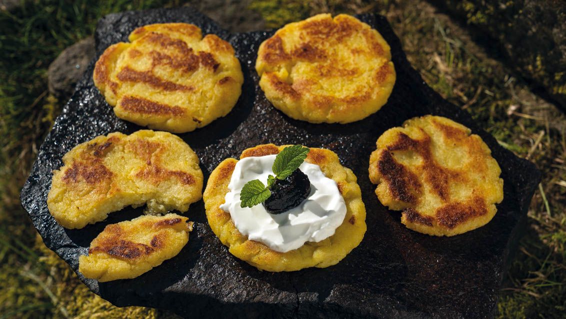 Bramborové placky (Czech Potato Cakes Baked on a Hot Stone in a Fire Pit)