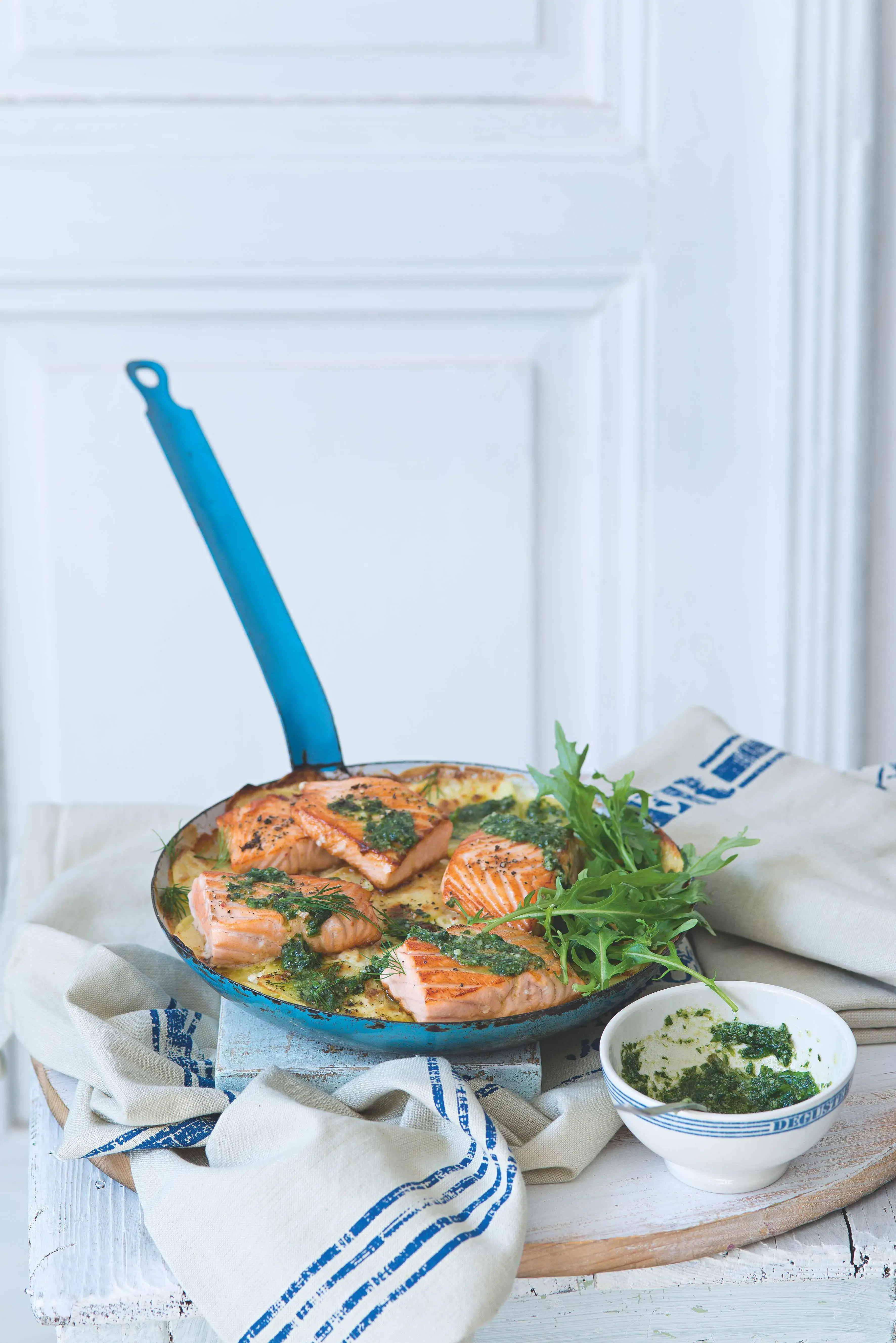 Salmon with Creamy Baked Potatoes