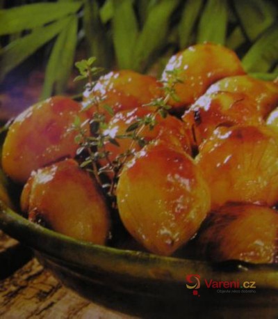 Glazed Onions with Thyme