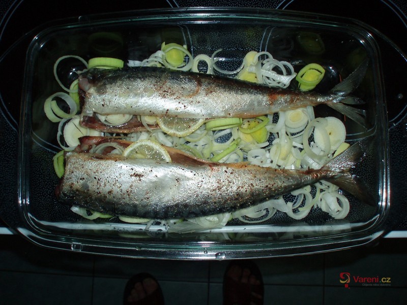 Baked Mackerel with Leek