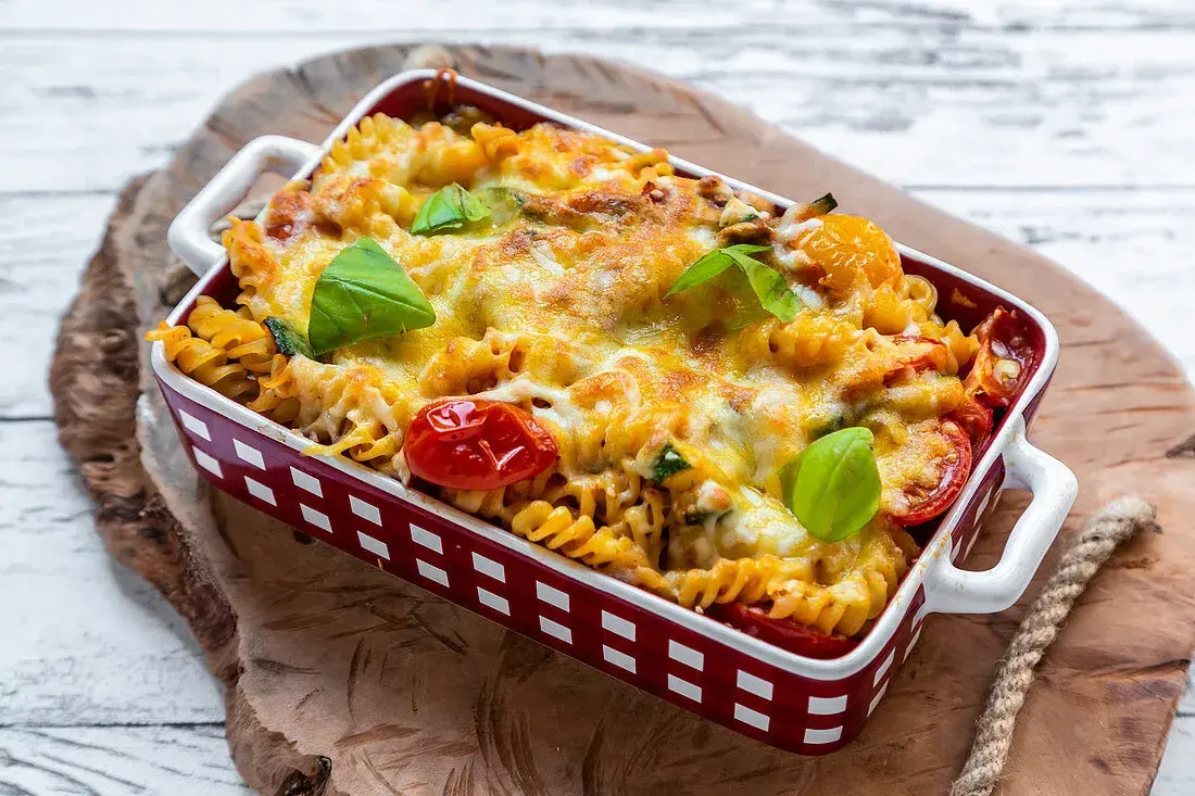 Baked Pasta with Tuna, Pesto and Cheese