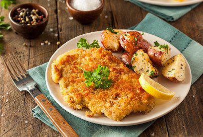 Fried Turkey Cutlets in Breadcrumbs