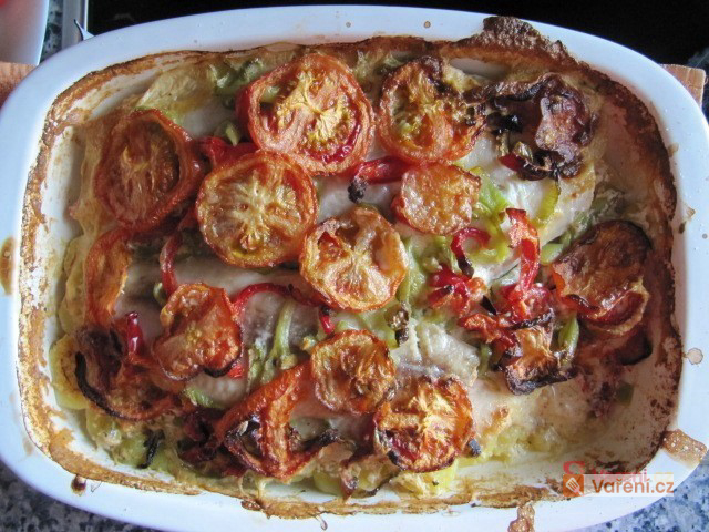 Fish Delight (Baked Carp with Cream and Potatoes)