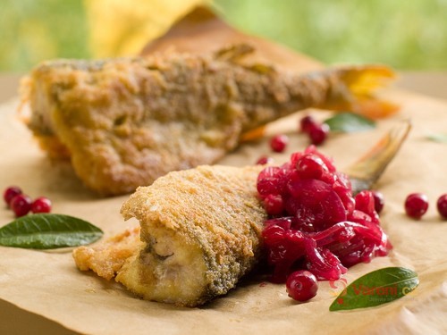 Fish in Cranberry Marinade