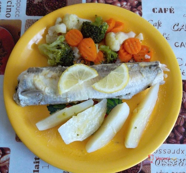 Steamed Trout with Potatoes and Vegetables