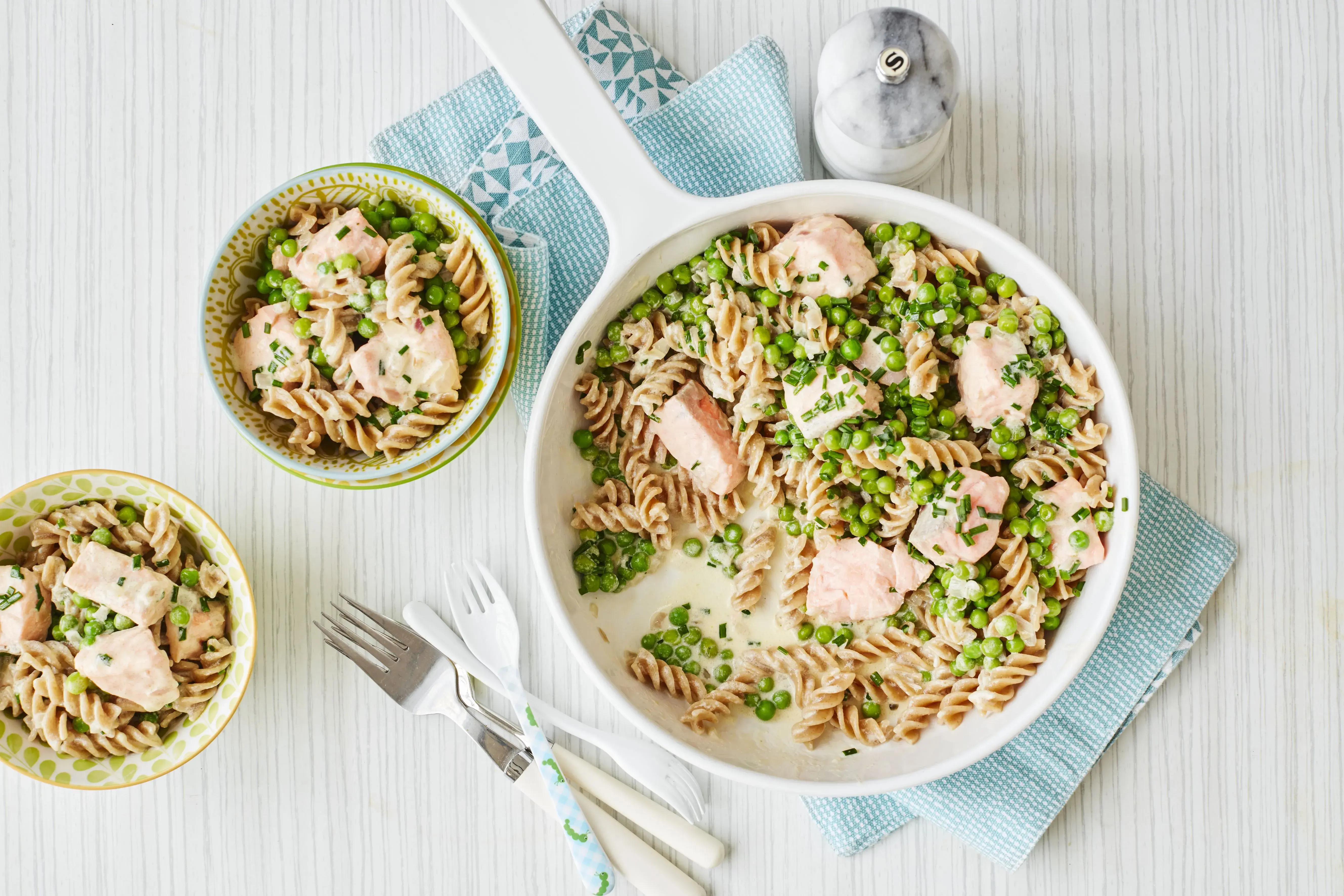 Creamy Pasta with Salmon and Peas