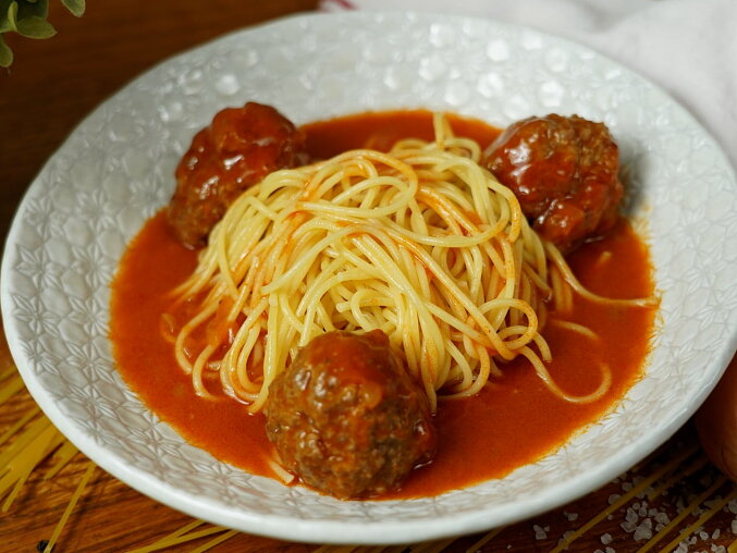 Meatballs in Tomato Sauce