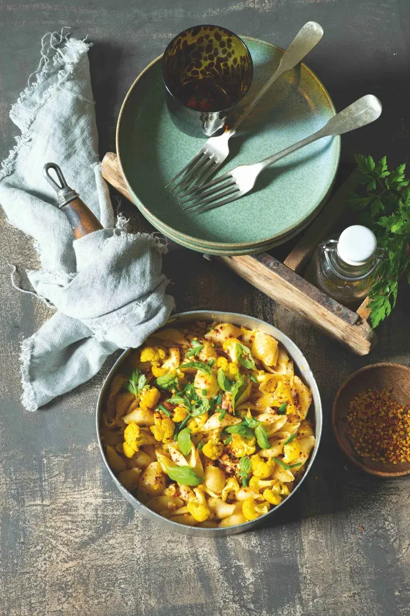 Pasta with Cauliflower Sauce