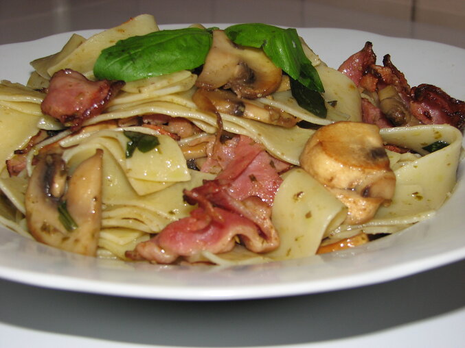 Pappardelle with Mushrooms, Bacon and Rocket Pesto