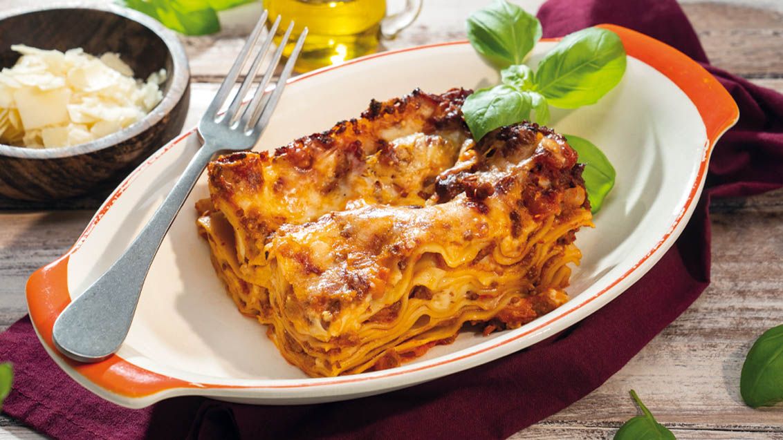 Traditional Bolognese Lasagne