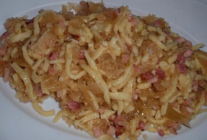 Spaetzle with Sauerkraut and Smoked Meat