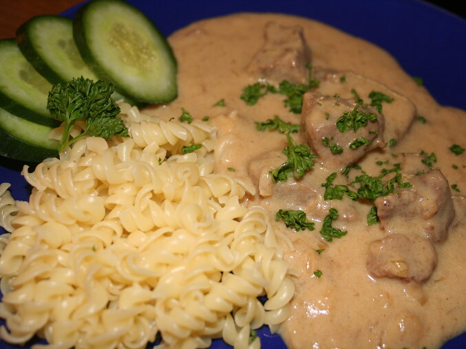Pork Neck in Onion and Cream Sauce