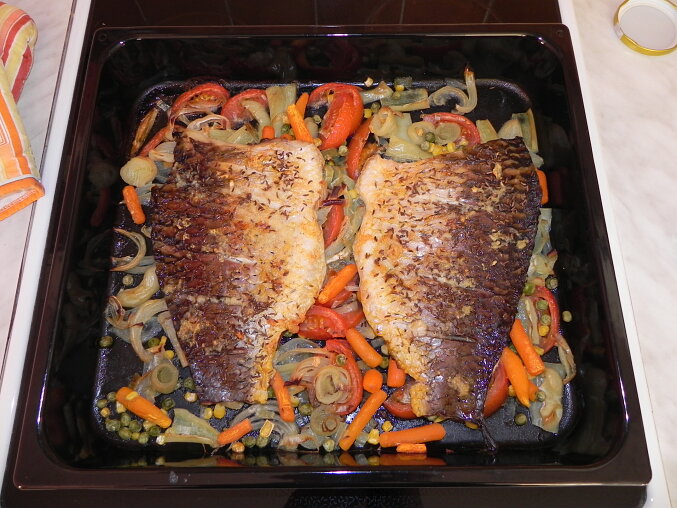 Baked Carp with Vegetables