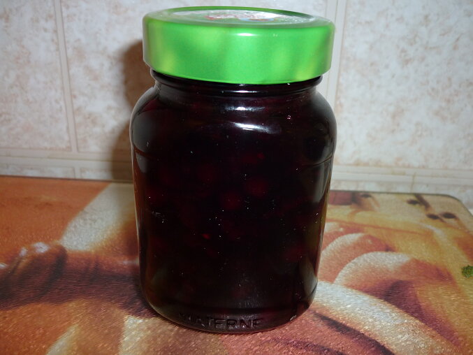 Aronia (Black Chokeberry) Preserve – Cranberry Style