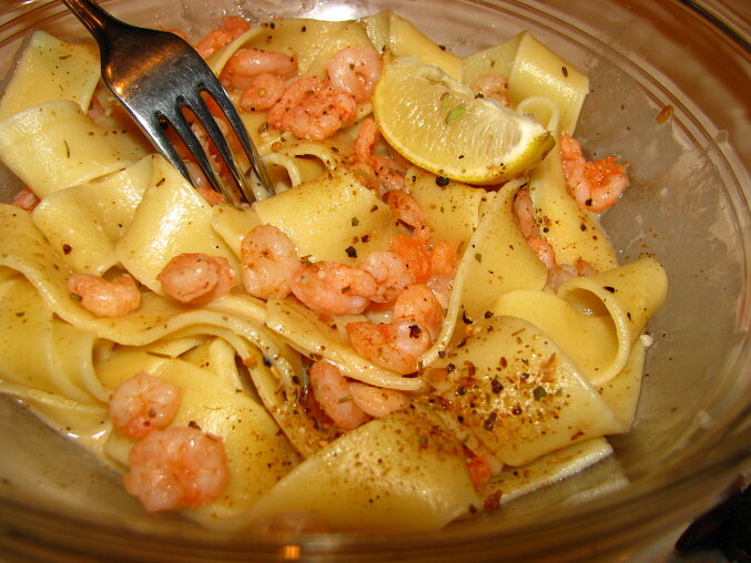 Pasta with Prawns in Cream Sauce