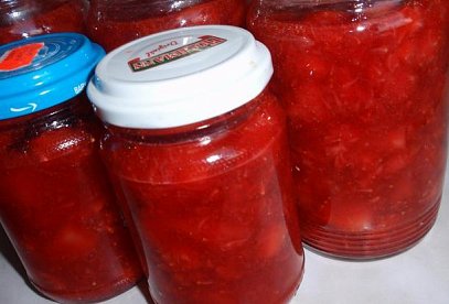 Strawberry Jam with Pineapple