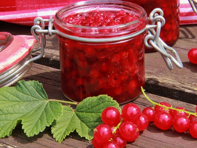 Currants Like Cranberries with Rum