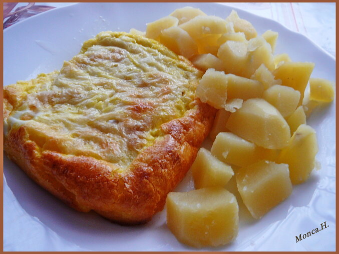 Baked Fish Fillet with Garlic and Cream