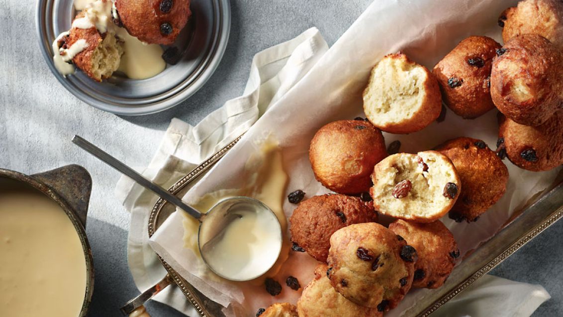 Fried Potato Balls with Vanilla Sauce
