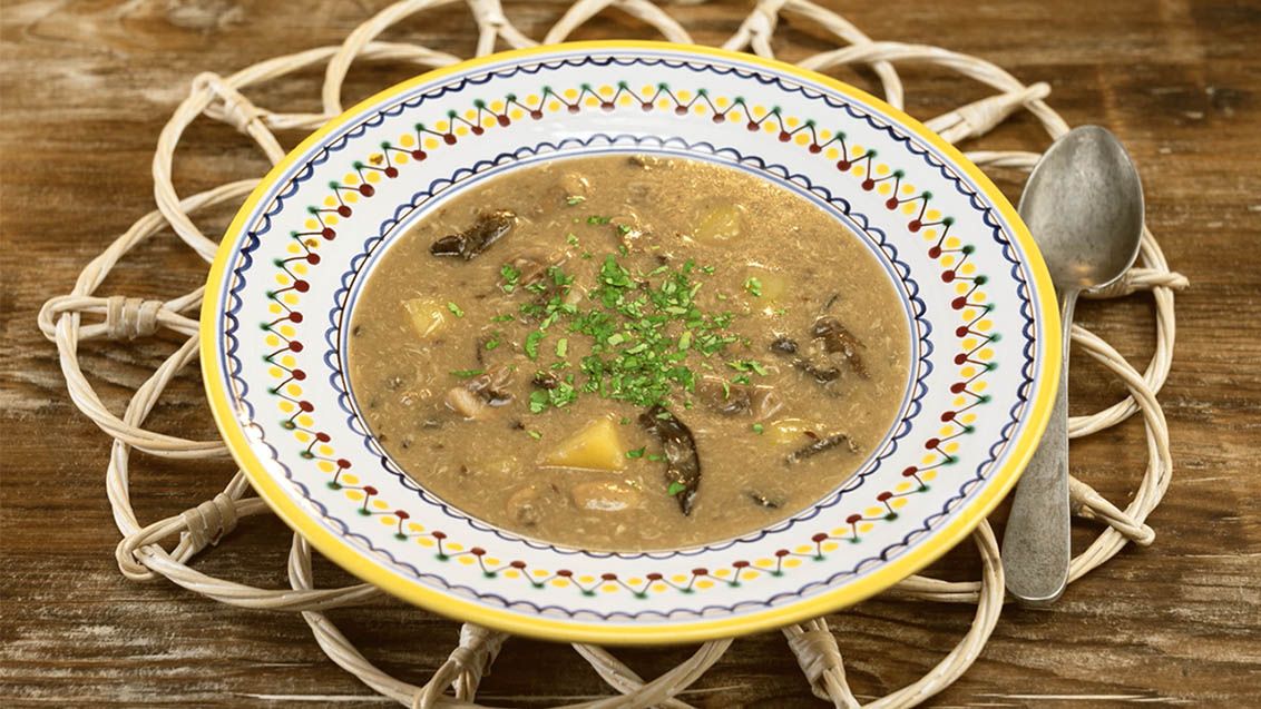 Kyselo (Czech Sourdough Soup)