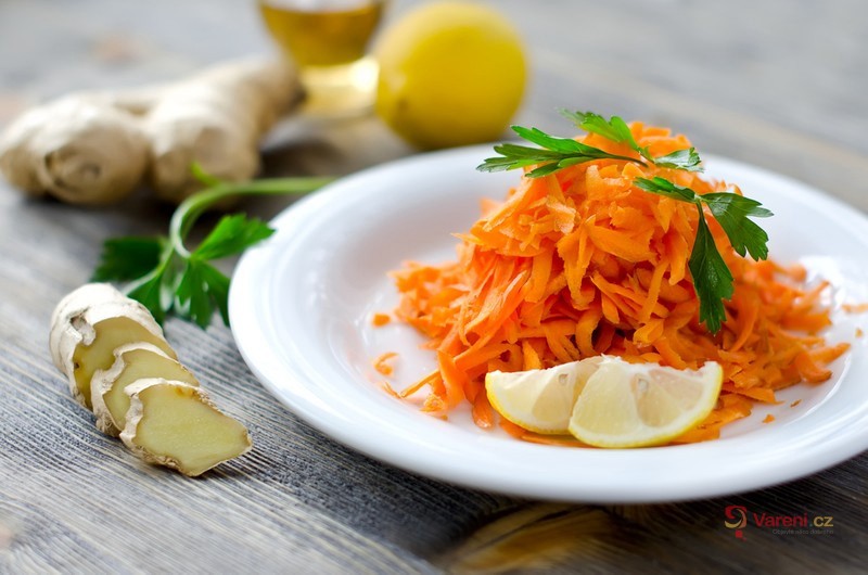 Quick Carrot Curry with Ginger