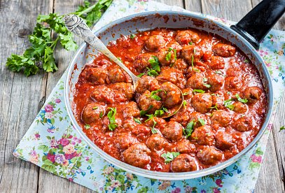 Baked Meatballs in Tomato Sauce
