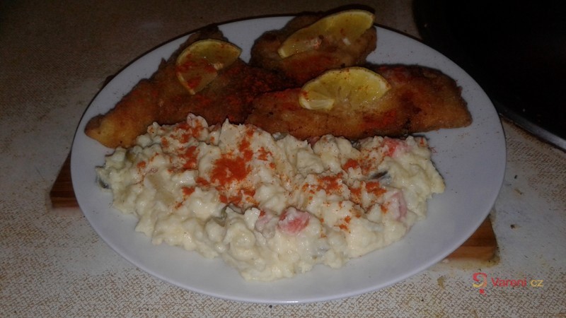 Baked Fish Steaks with Mashed Potatoes and Cress