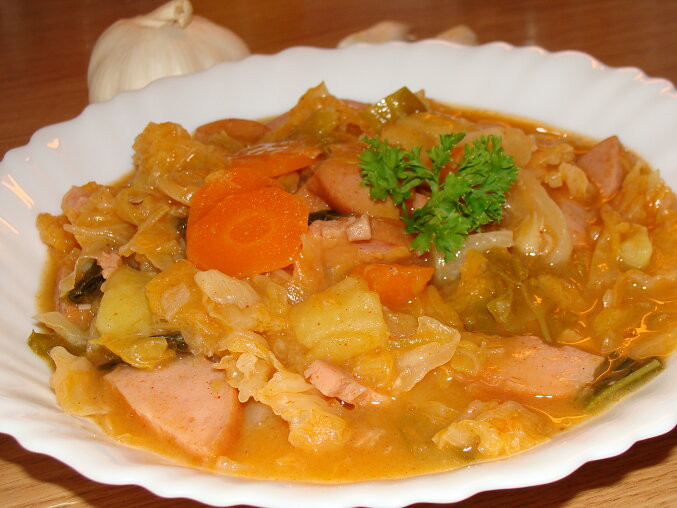 Kapustový eintopf (Czech Cabbage Stew)