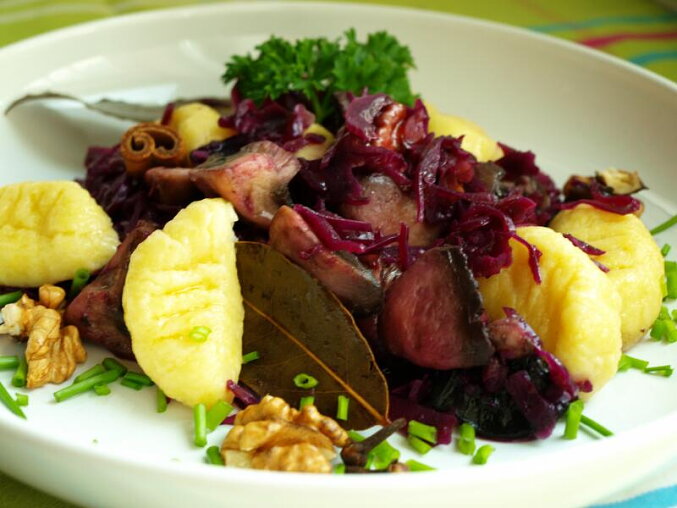 Potato Dumplings with Braised Red Cabbage and Mushrooms