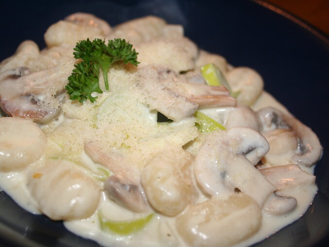 Creamy Gnocchi with Mushrooms and Leek