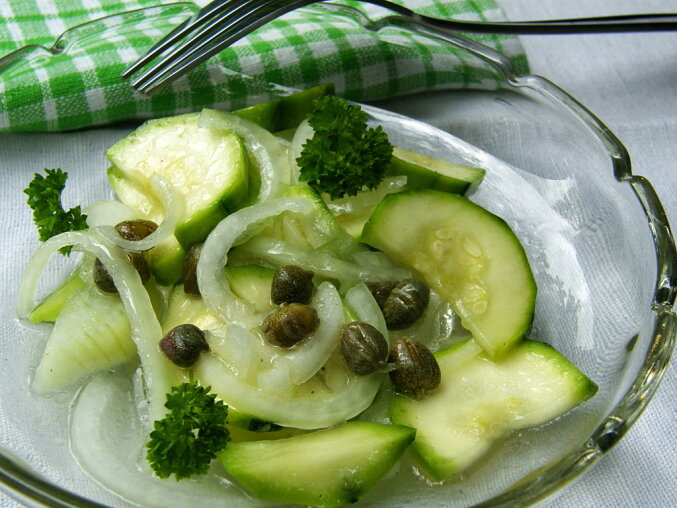 Courgette Matjes Salad