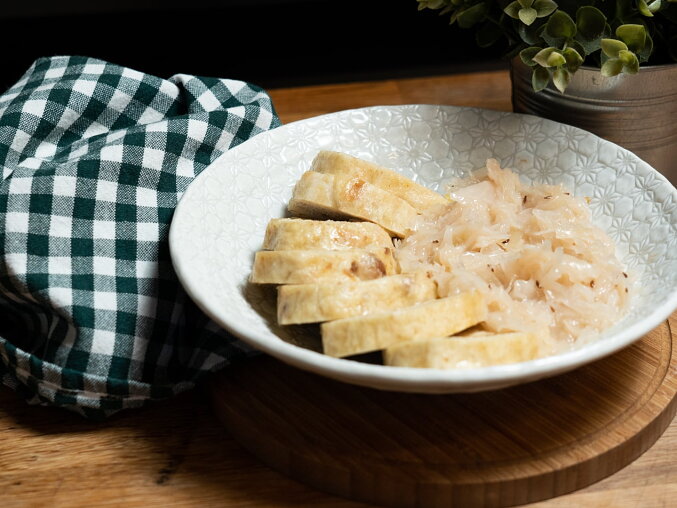 Quick and Easy Houskový Knedlík (Czech Bread Dumplings)