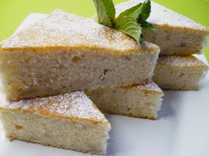 Fluffy Banana Cake