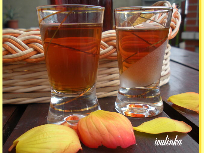 Babské slzy (Czech Black Beer Liqueur)