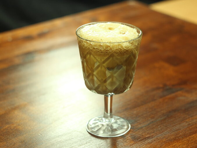 Iced Coffee Without a Shaker