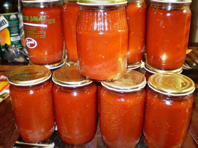 Kadlík's Ketchup (Czech Homemade Ketchup)